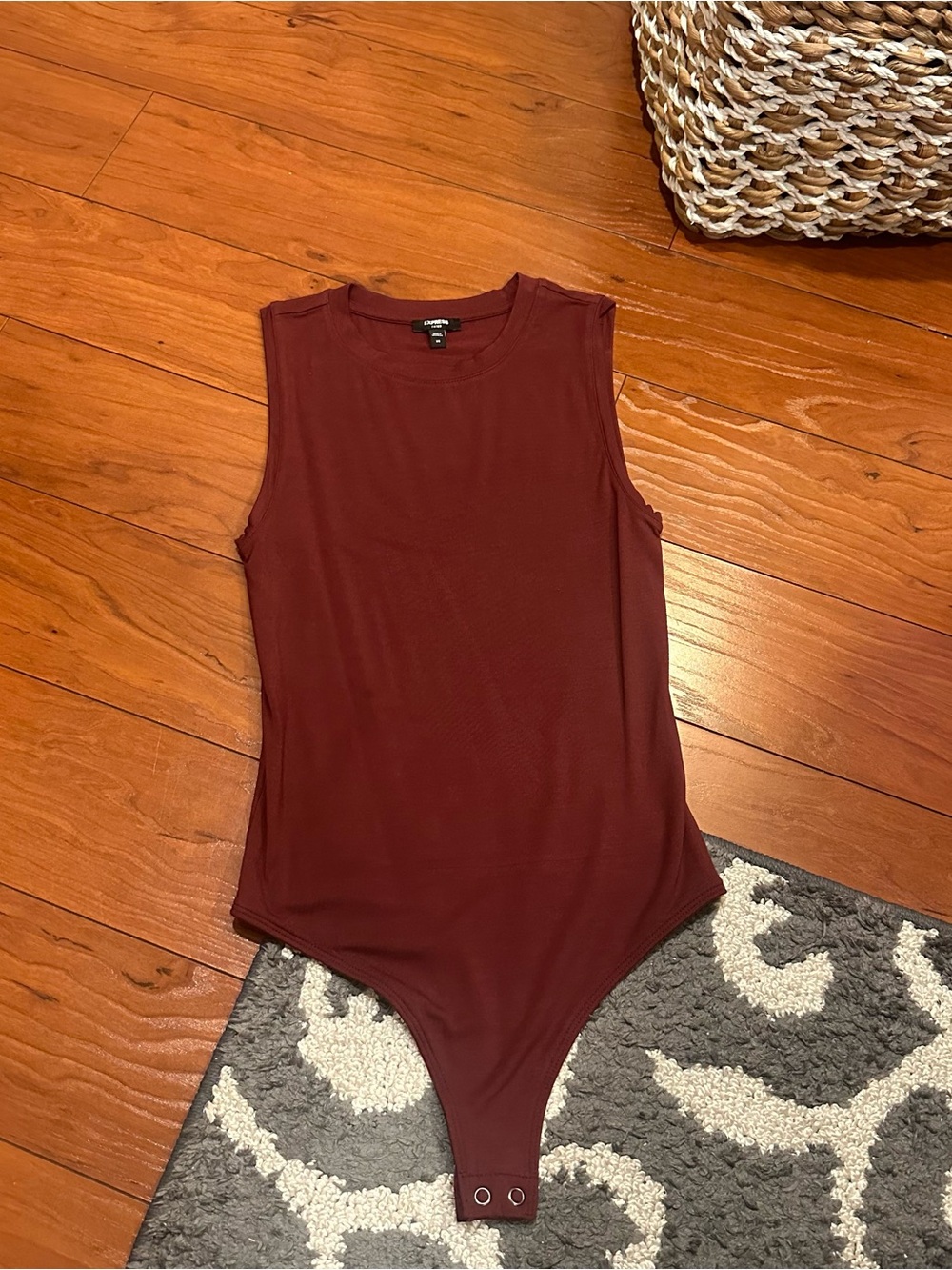 Express Sleeveless Bodysuit - Burgundy Size XS